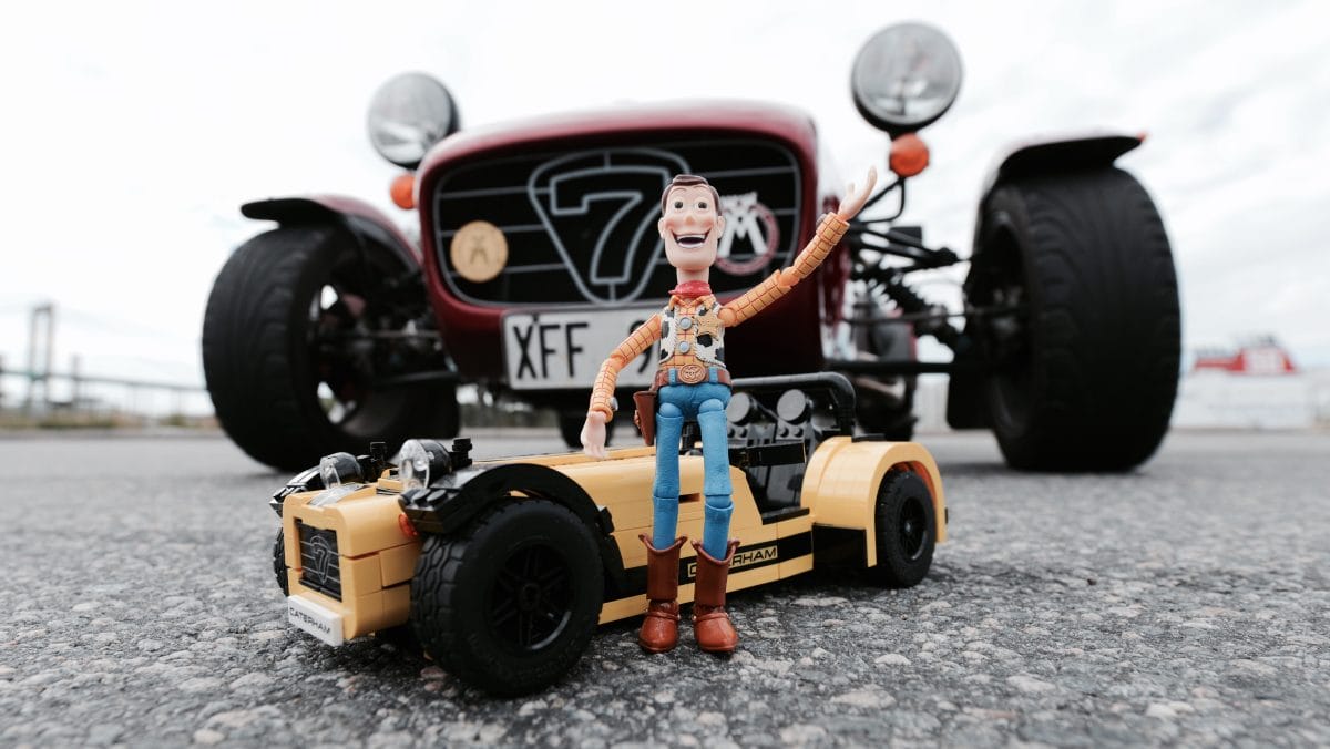 Woody meets other Caterham lovers ready to board the boat